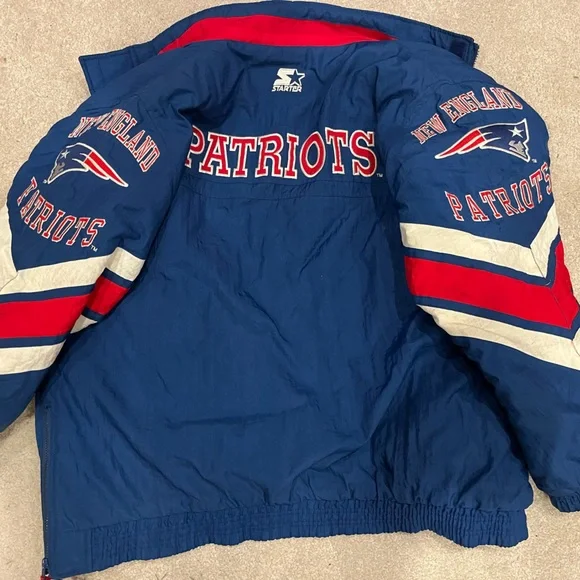 Men’s Size Large New England Patriots Starter Jacket - Picture 2 of 3
